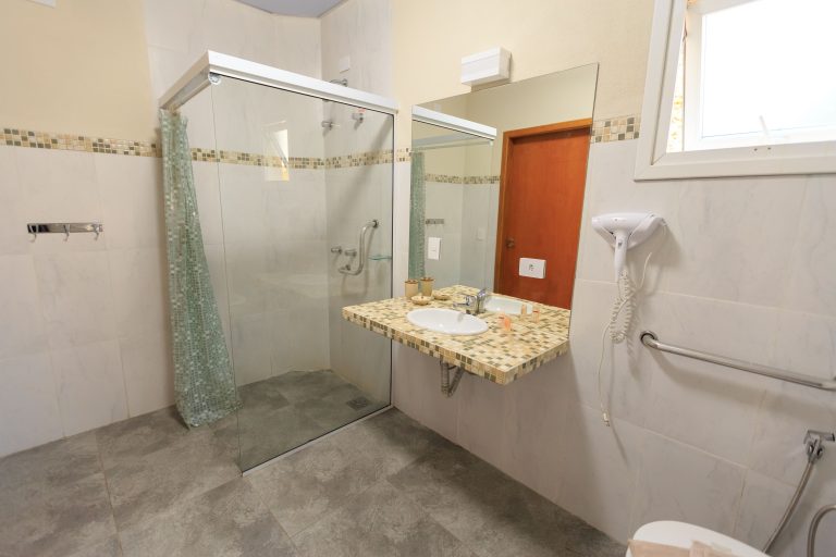 wheelchair accessible bathroom